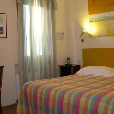 Hotel La Pieve Vicino Saturnia 3*